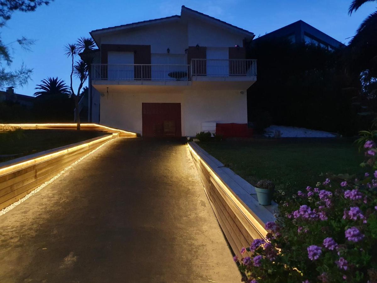 Villa Vistas Al Mar, Urbanizacion Privada Con Piscina De Agua Salada Ajo Buitenkant foto